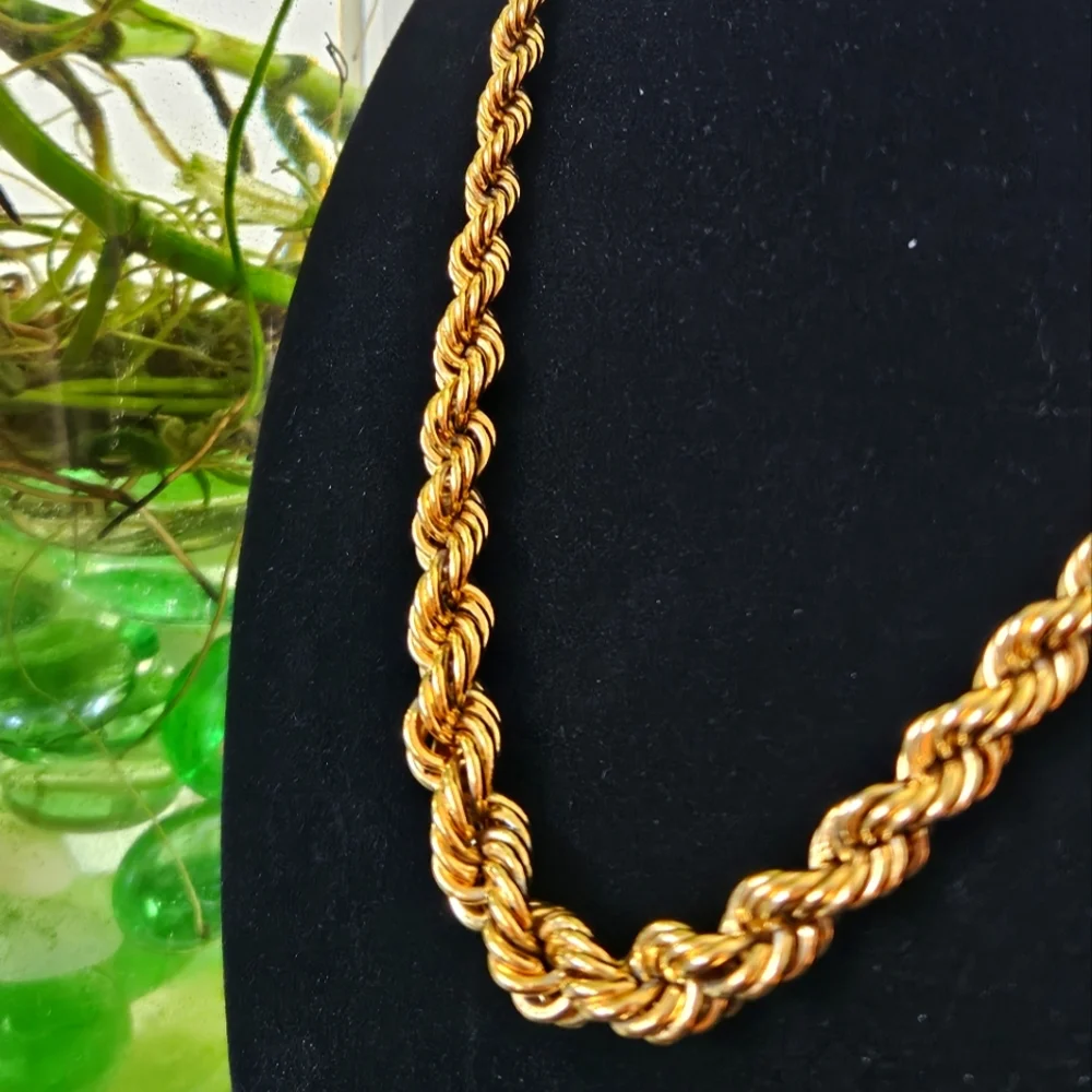 Napier Gold Rope Chain - Picture 2 of 9